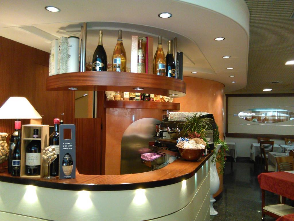 Hotel Mirage Viareggio Kültér fotó