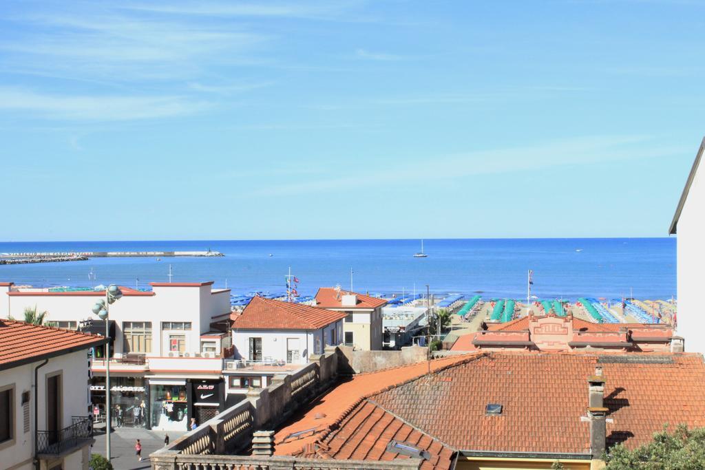 Hotel Mirage Viareggio Kültér fotó